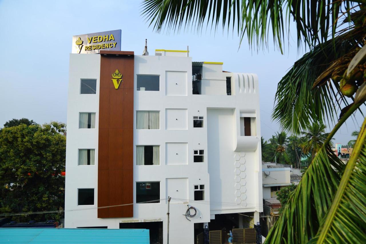 Vedha Residency Hotel Tiruvannamalai Exterior photo